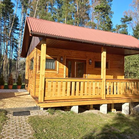 Domki , Pokoje Goscinne Ustronie Zwierzyniec Ngoại thất bức ảnh