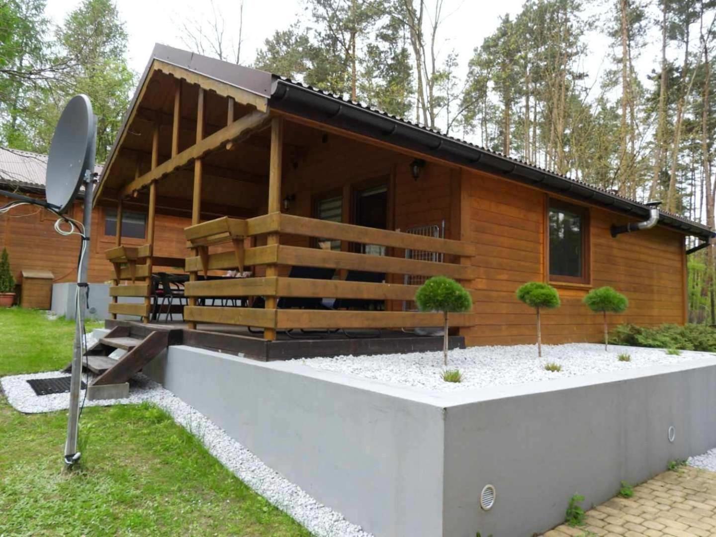 Domki , Pokoje Goscinne Ustronie Zwierzyniec Ngoại thất bức ảnh